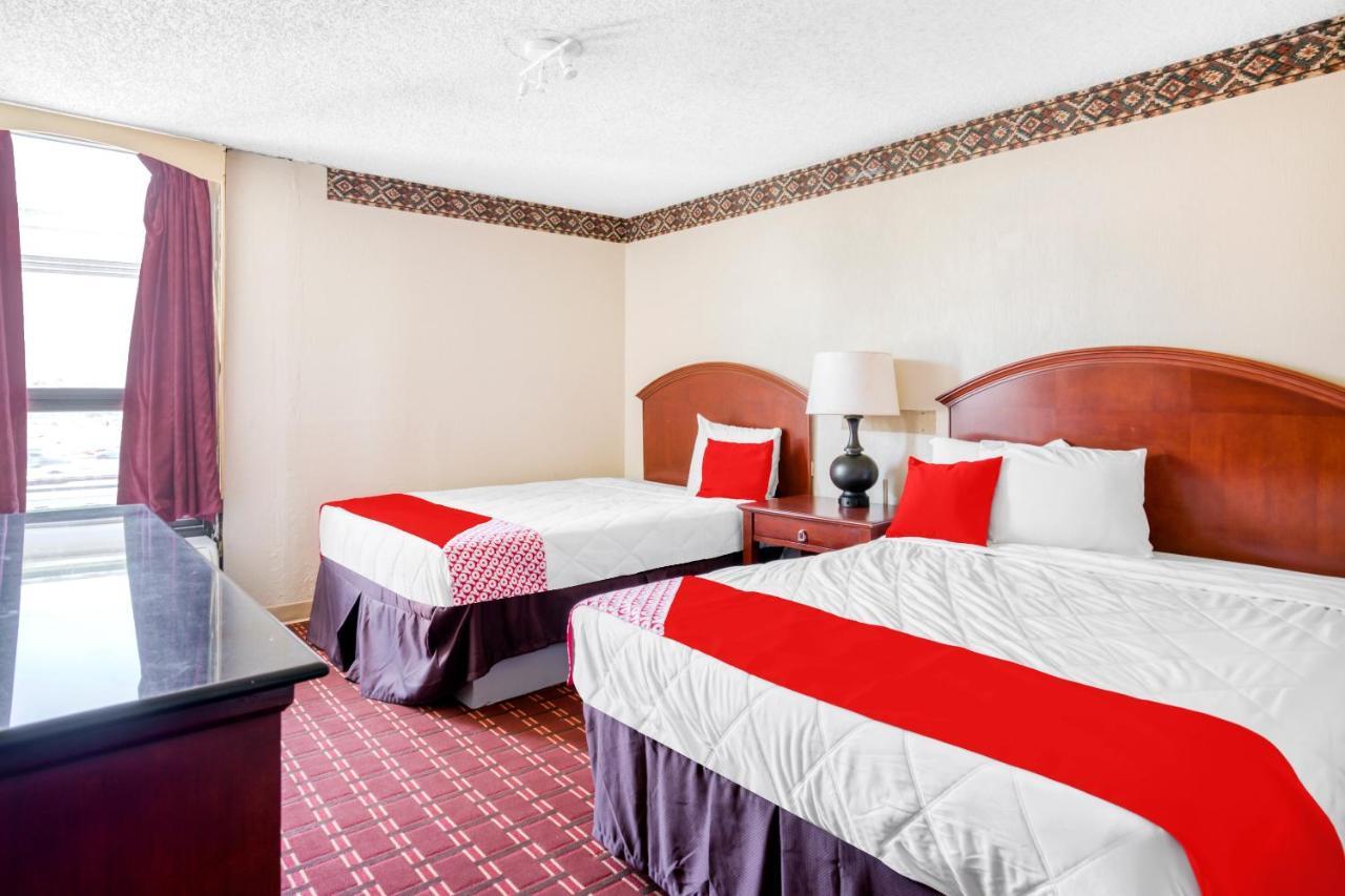ホテル Oyo Townhouse Houston George Bush Intercontinental エクステリア 写真