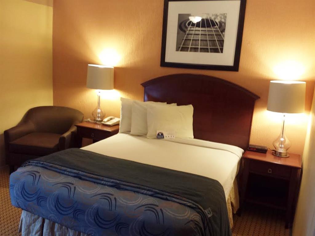 ホテル Oyo Townhouse Houston George Bush Intercontinental 部屋 写真